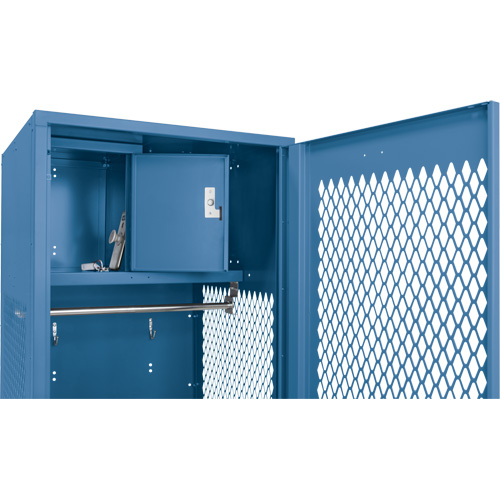 Casier pour &eacute;quipement avec porte, Acier, 24" la x 24" p x 72" h, Bleu fonc&eacute; SPOC Demo