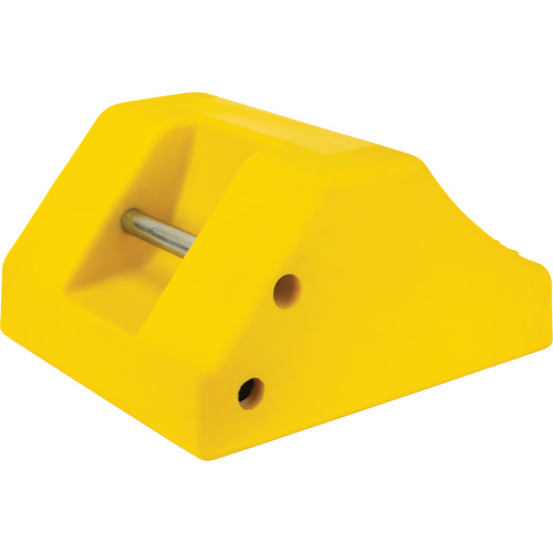 Cale de roue robustes, Ur&eacute;thane, Jaune, 15-1/2" la x 17-7/10" p x 10" h SPOC Demo