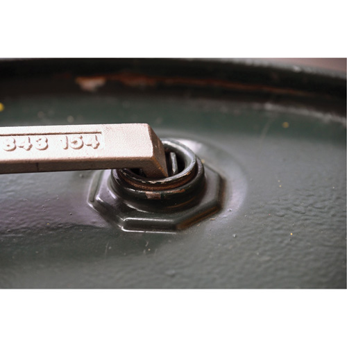 Drum Wrench, 3/4"/2" Opening, 9-1/2" Handle, Stainless Steel SPOC Demo