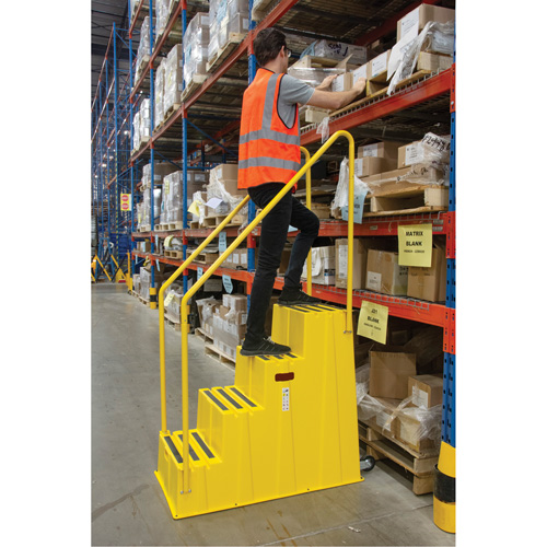 Industrial Step Stool, 4 Steps, 44" x 22-1/4" x 65-1/8" High SPOC Demo