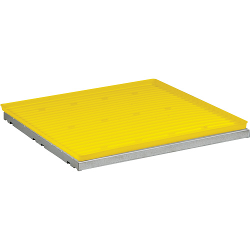 SpillSlope&reg; Safety Cabinet Shelf with Tray SPOC Demo