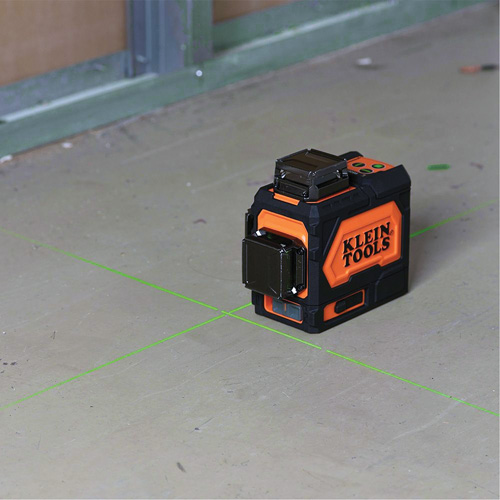 Rechargeable Self-Leveling Green Planar Laser Level SPOC Demo