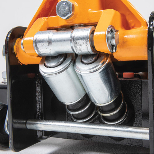 Cric &agrave; planchers pour usage intensif, 3 tonne(s) Capacit&eacute;, 5-1/4" Abaiss&eacute;e, 18-1/4" &eacute;lev&eacute;e, Hydraulique &agrave; main SPOC Demo