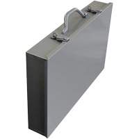 Boîtes en acier &agrave; compartiments &agrave; fond courb&eacute;, 17,875" la x 12" p x 3" h, 13 compartiments SPOC Demo