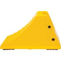 Cales de roue avec surface antid&eacute;rapante en caoutchouc, Polyur&eacute;thane, Jaune, 11-1/4" la x 21" p x 12-1/4" h SPOC Demo