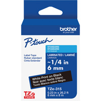 Ruban lamin&eacute; TZe-315 pour &eacute;tiqueteuses P-Touch compatibles avec les rubans TZe, Blanc sur noir, Largeur de 0,23" SPOC Demo