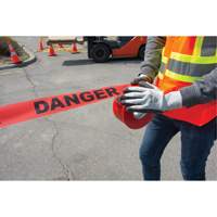Ruban pour barricade Danger, Bilingue, 3" la x 1000' lo, 1,5 mil, Noir/rouge SPOC Demo
