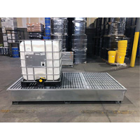 Ultra-Twin IBC Spill Pallet en acier, Capacit&eacute; de d&eacute;versement 370 gal. US, 103,8" x 26,8" x 51,1" SPOC Demo