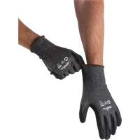 Gants &eacute;cologiques, l&eacute;gers, et r&eacute;sistants &agrave; la coupe, &agrave; haute dext&eacute;rit&eacute;, Taille 11, Calibre 21, Rev&ecirc;tement Mousse de nitrile, Enveloppe en Acier inoxydable/PEHP/rPET, ASTM ANSI niveau A5 SPOC Demo