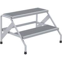 Escabeau en aluminium, 2 marche(s), 32-13/16" la x 24-9/16" lo x 20" h, Capacit&eacute; 500 lb SPOC Demo