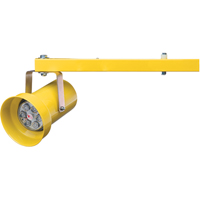 Lampes DEL en m&eacute;tal pour quai de chargement SPOC Demo