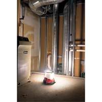 Lampe de chantier compacte M18 RADIUS avec ONE-KEY, DEL, 4400 lumens SPOC Demo